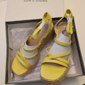 New Sun & Stone Yellow Straw Wedge
